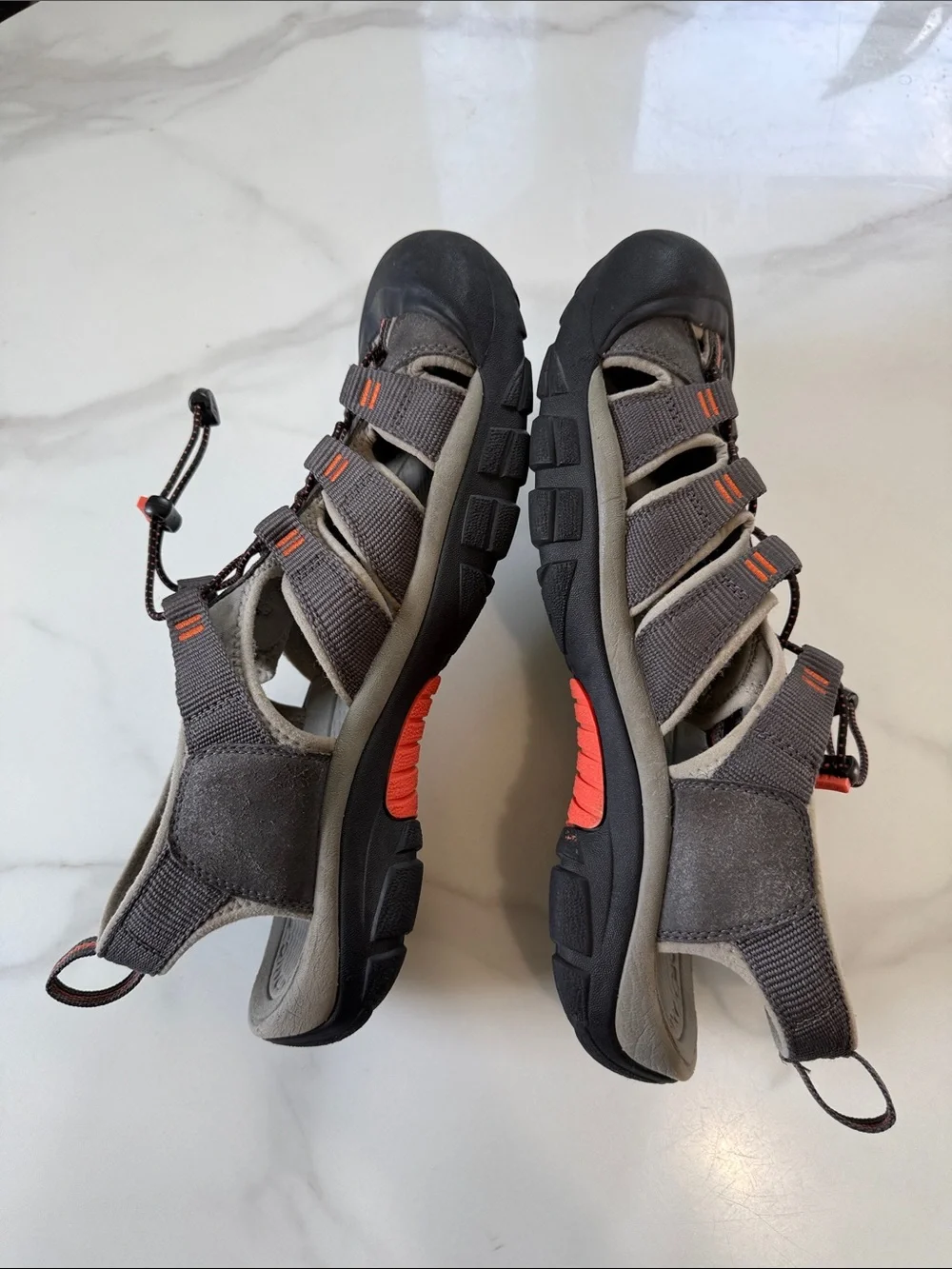 Keen durable closed